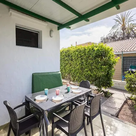 Private Solarium Garden Bungalow Apartment Las Palmas de Gran Canaria